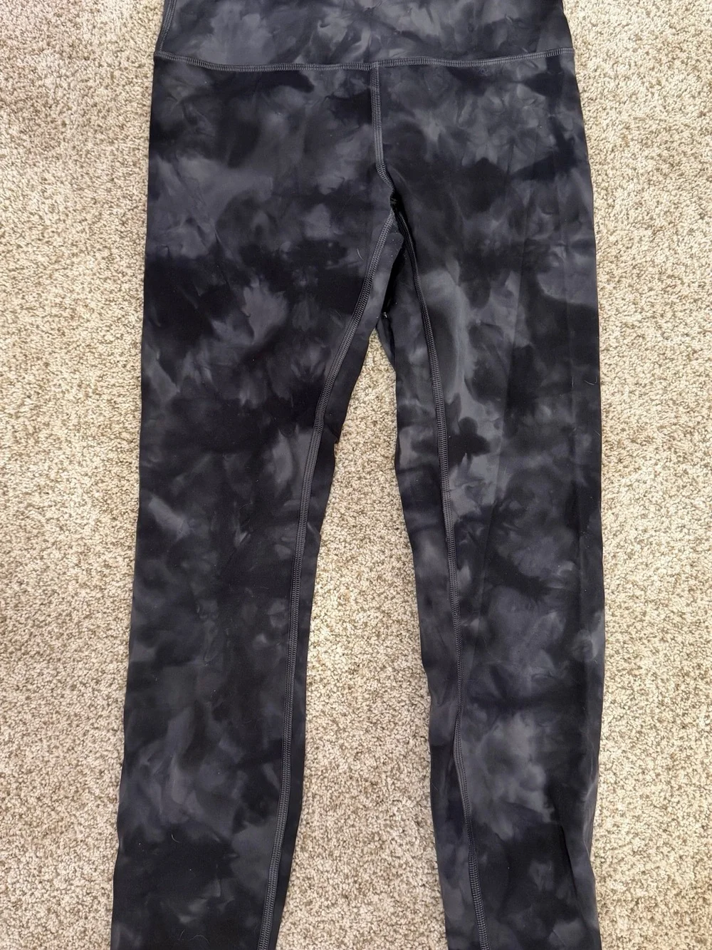 lululemon Wunder Train Leggings 25”